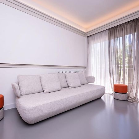 Sweett - Gaudi Avenue Apartment Барселона Екстериор снимка